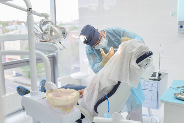 Best Emergency Treatment for Toothache in Oak Trail Shores, TX